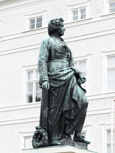 mozart-memorial-117542_1920.jpg