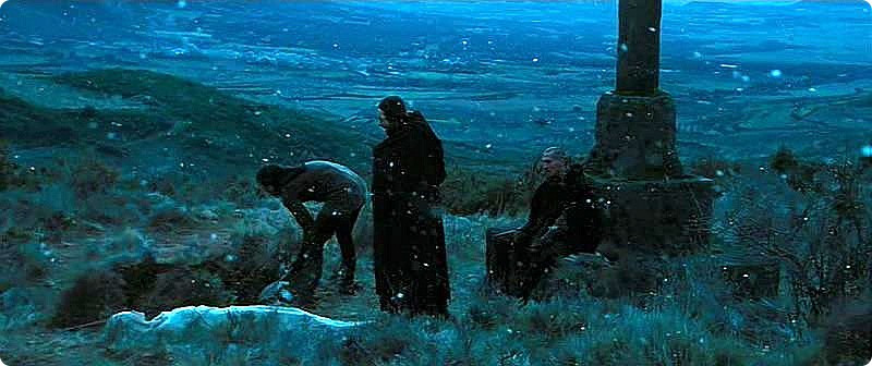 십자가 아래 마녀사냥.jpg