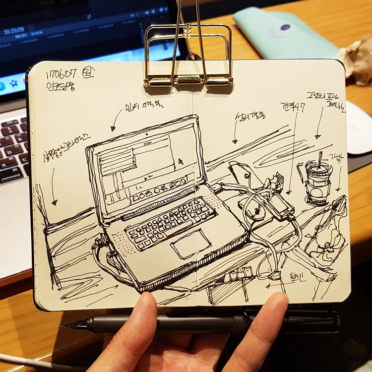 데일리드로잉 스케치북005.jpg