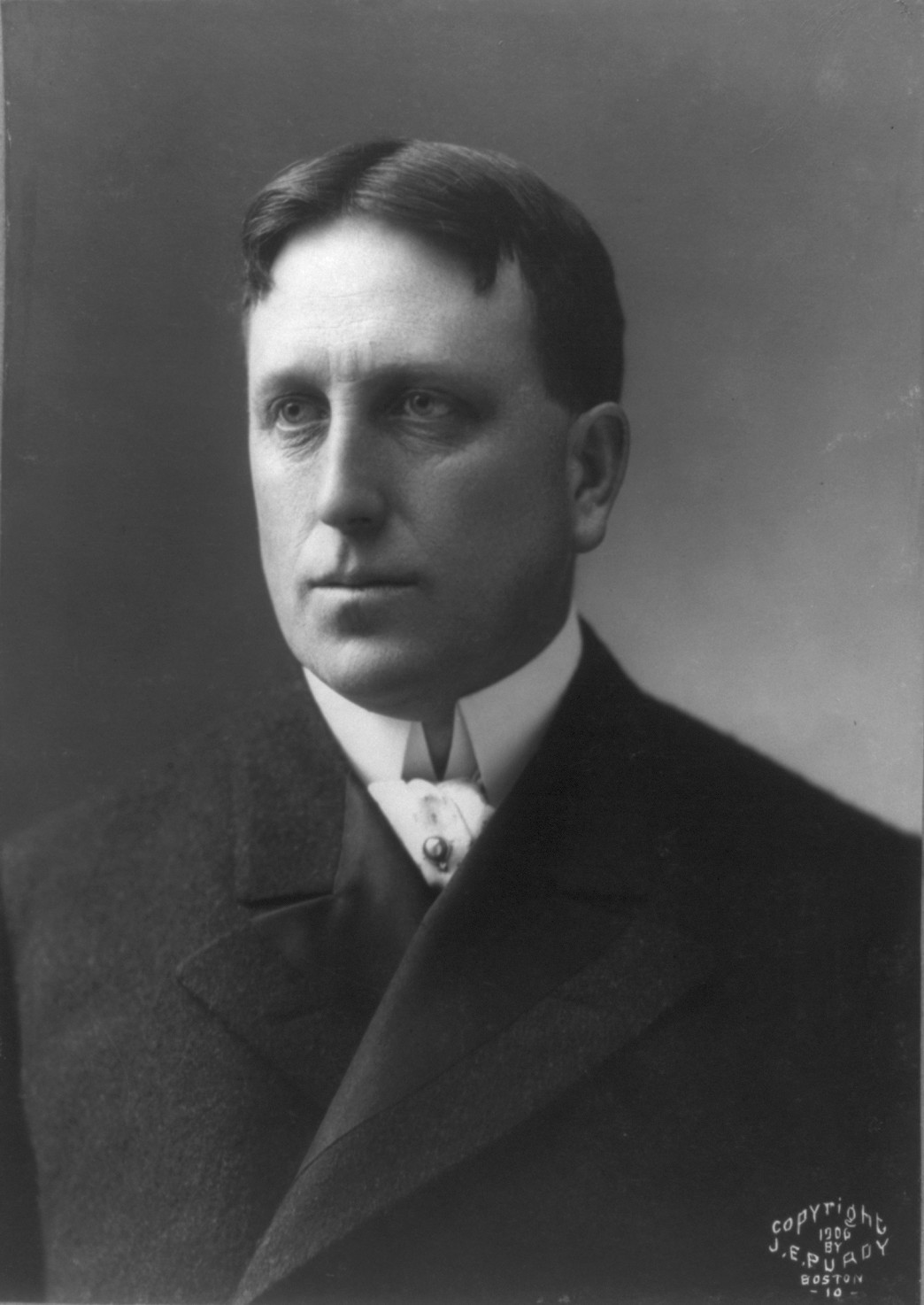 William_Randolph_Hearst_cph_3a49373.jpg