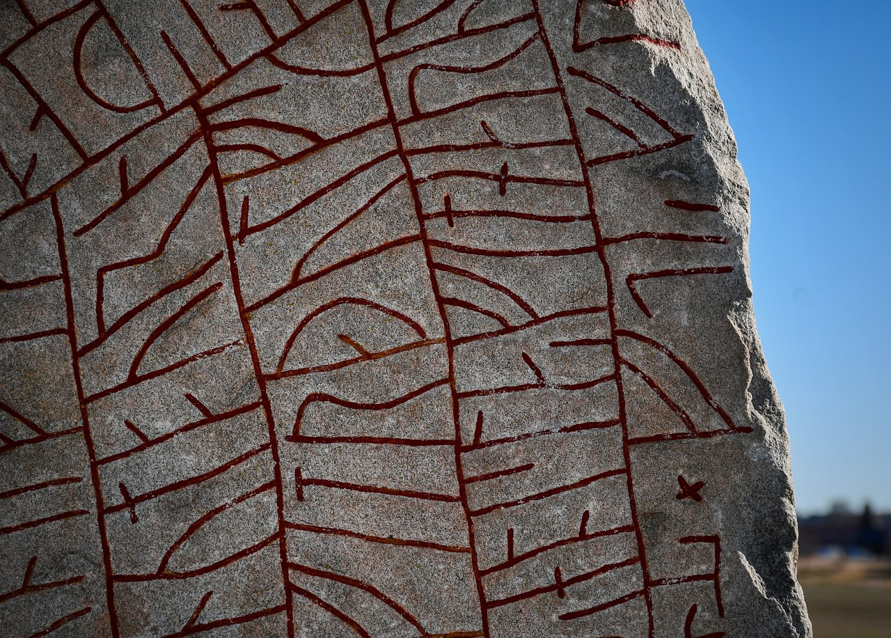 runestone-7052212_1280.jpg