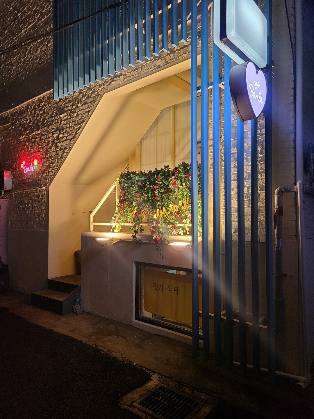 다재다능르코_오마이덕후시점_아이돌생일카페_오마이걸 생일카페_오마이걸 승희 생일카페 (7).jpg