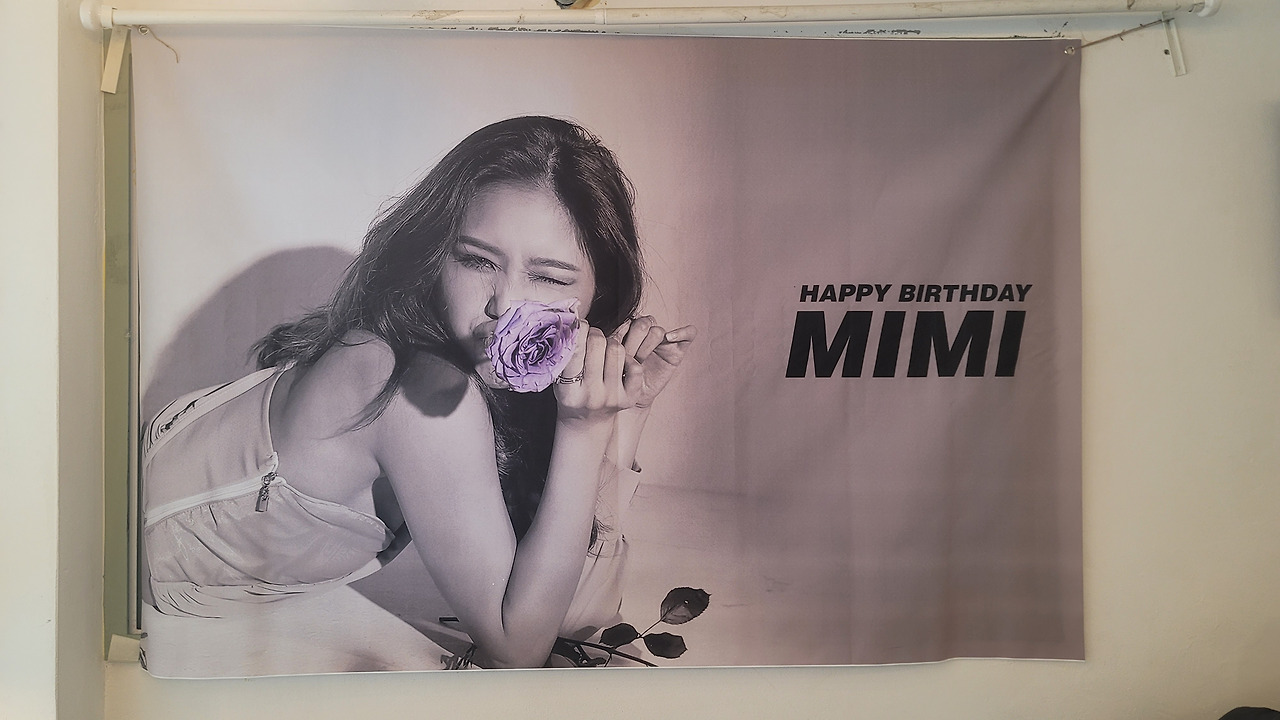 오마이걸_오마이걸 미라클_오마이걸 생일카페_오마이걸 김미미 생일카페_오마이걸 김미현 생일카페_아이돌 생일카페투어 (16).jpg