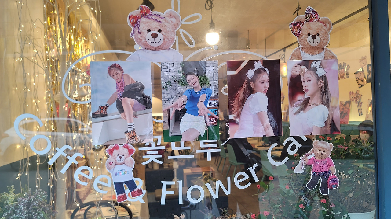 오마이걸_오마이걸 미라클_오마이걸 생일카페_오마이걸 김미미 생일카페_오마이걸 김미현 생일카페_아이돌 생일카페투어 (22).jpg