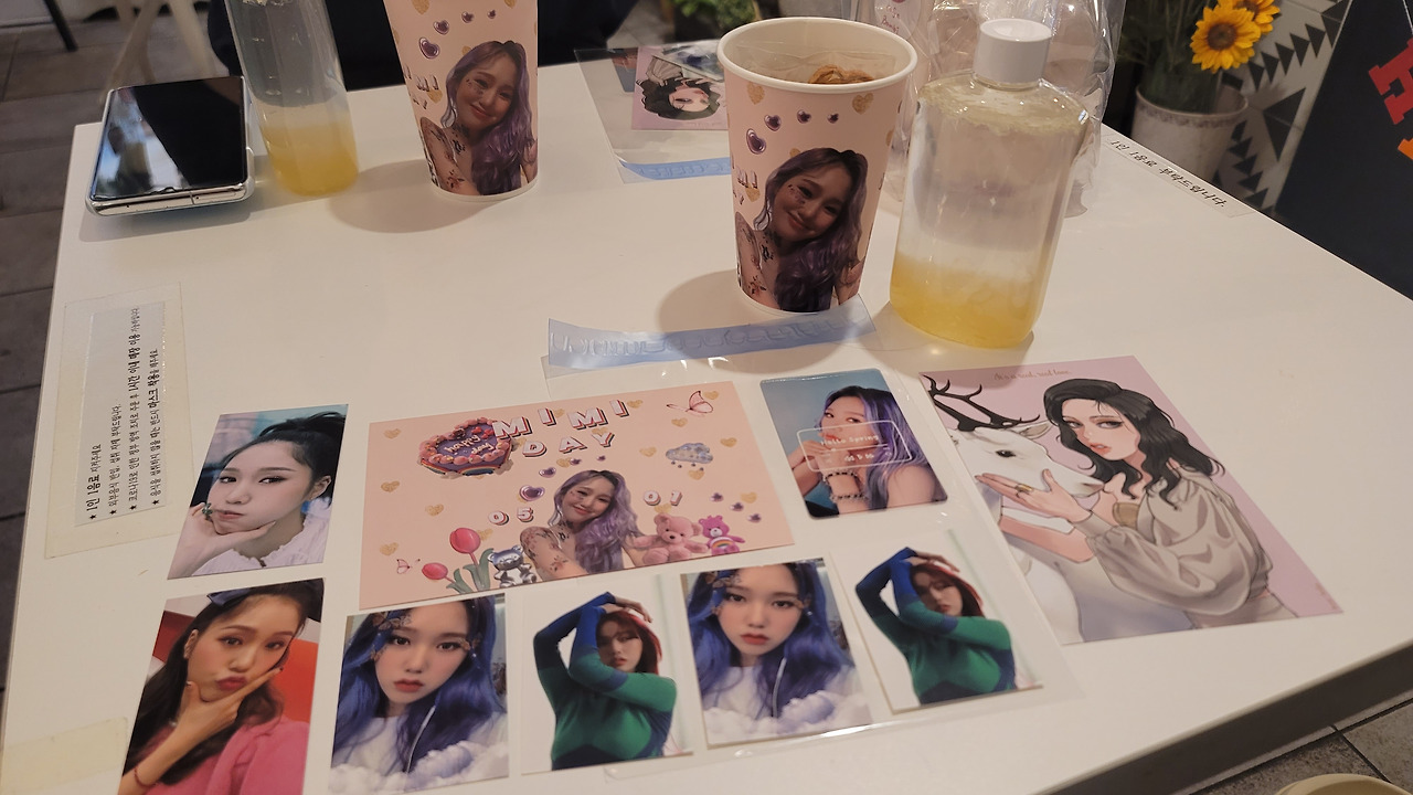 오마이걸_오마이걸 미라클_오마이걸 생일카페_오마이걸 김미미 생일카페_오마이걸 김미현 생일카페_아이돌 생일카페투어 (30).jpg