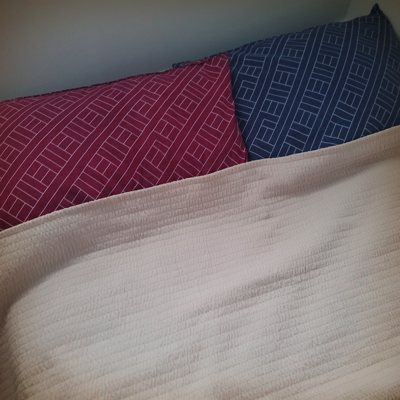 다재다능르코_미니멀리스트_자기만의 방_정리정돈_청소 (4).jpg