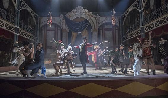 위대한 쇼맨2.jpg