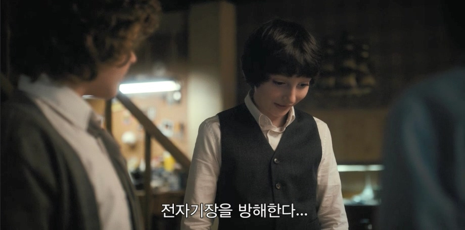 The Flea And The Acrobat.mp4_20190714_160854.286.jpg