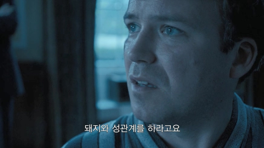 Season1.BLACK MIRROR.1.The National Anthem 공주와 돼지.mp4_20190626_165735.842.jpg