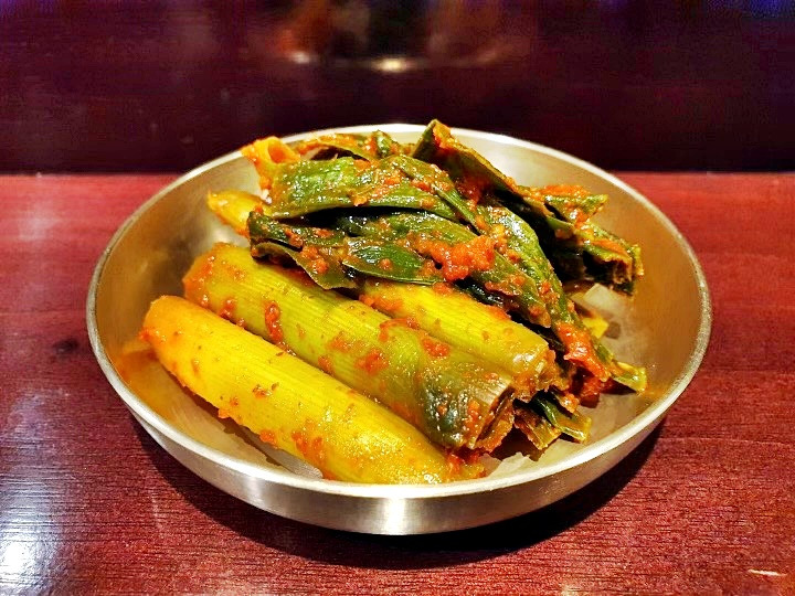 옥동식 풋마늘김치 접사.jpg