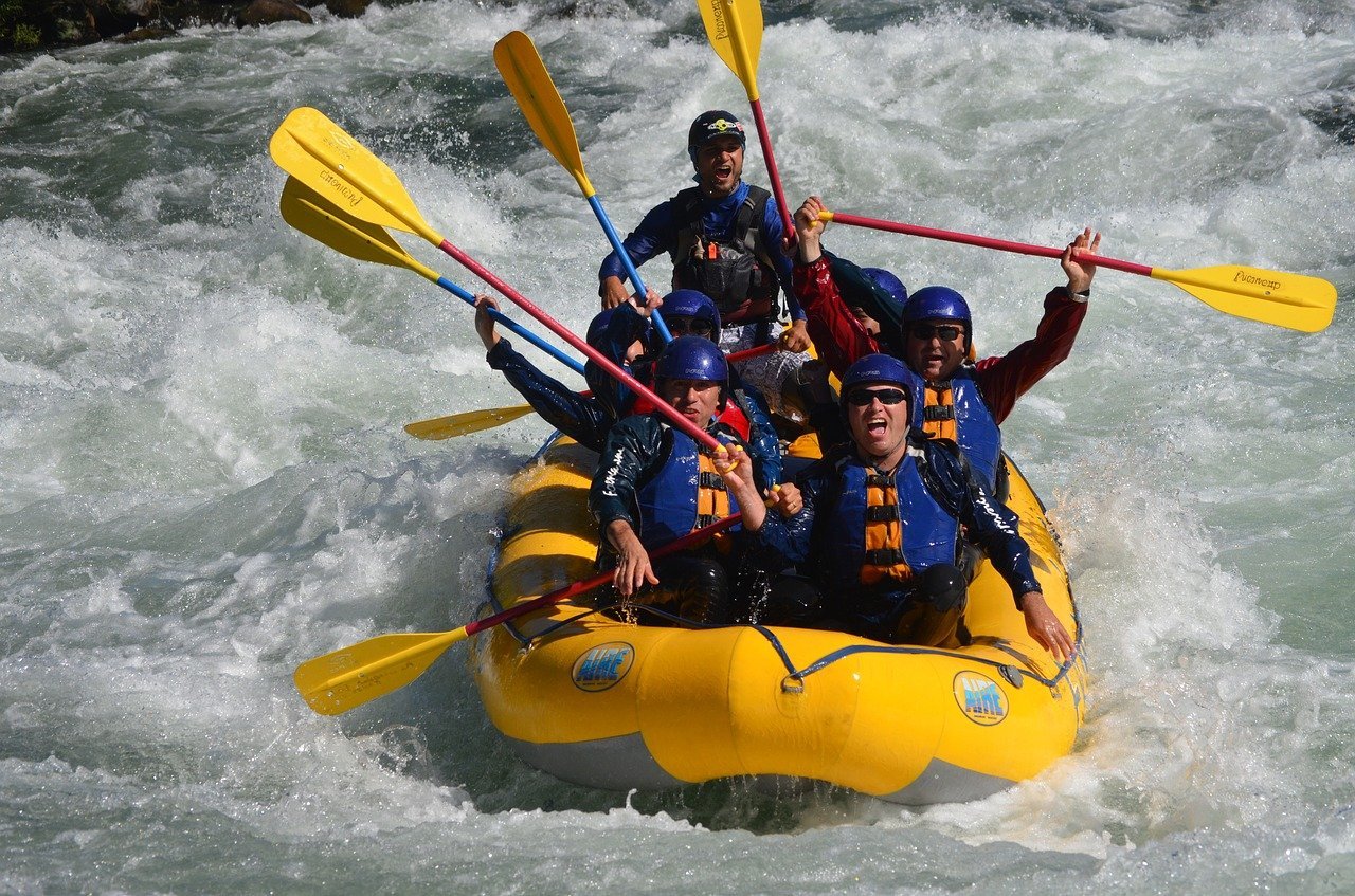 rafting-1259609_1280.jpg