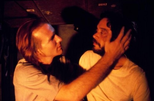 William-Hurt-as-Molina-and-Raul-Julia-as-Valentin-in-Kiss-of-the-Spider-Woman-kiss-of-the-spider-woman-29562941-500-327.jpg