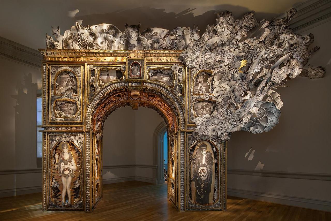 Garlington and Bertotti_Paper Arch_2018_Renwick Gallery_Photo by Ron Blunt.jpg