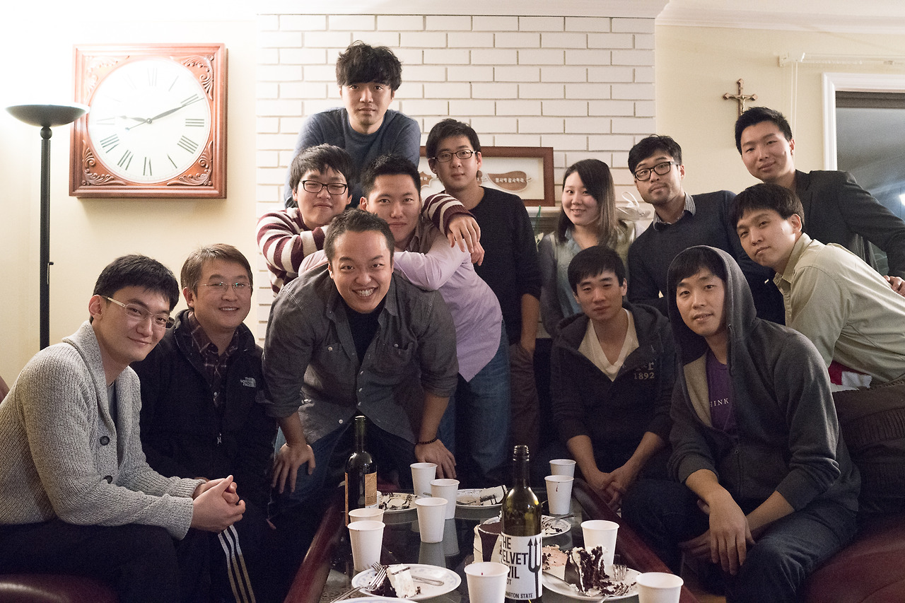 아마존 한인 k-lunch 단체 사진.jpg