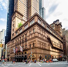 220px-Carnegie_Hall_-_Full_%2848155558466%29.jpg