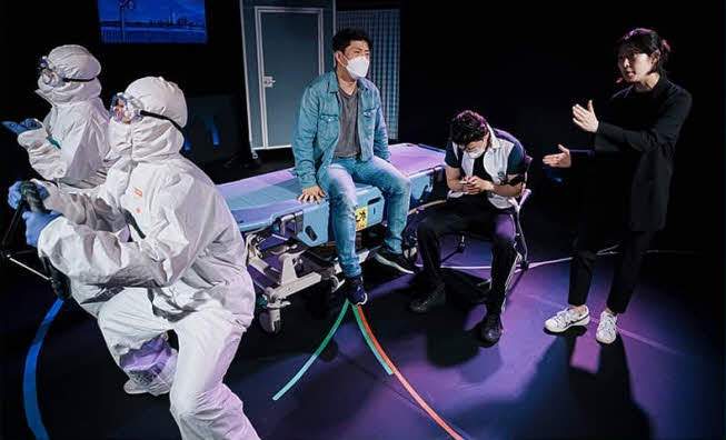 사본 -극단산_어느날갑자기.jpg