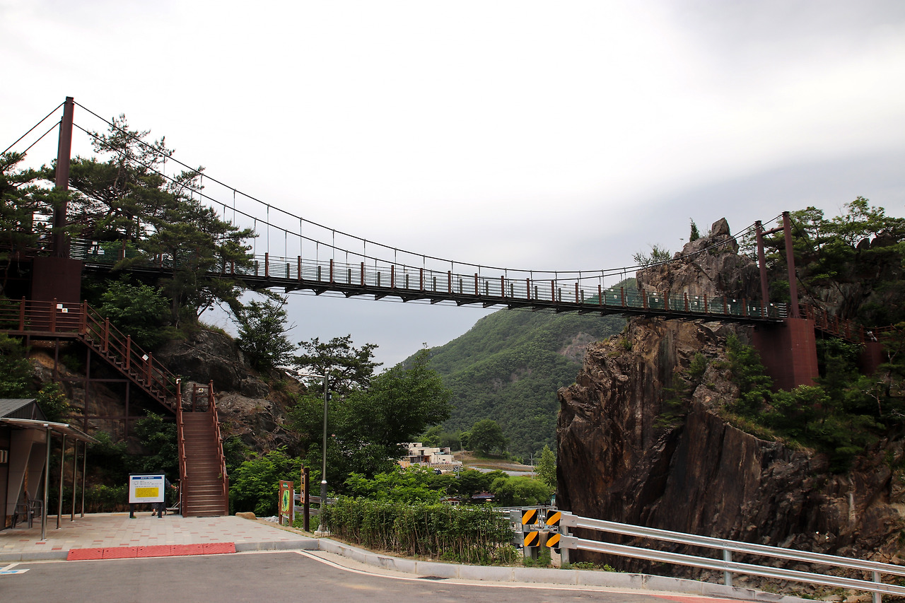 (수주팔봉)수주팔봉 주차장에서.jpg