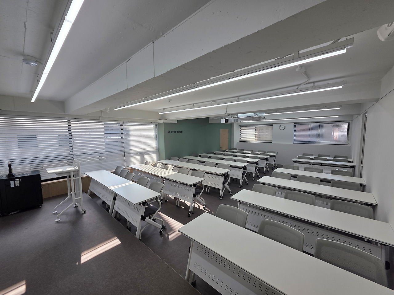 스페이스공 (강의장4).jpg