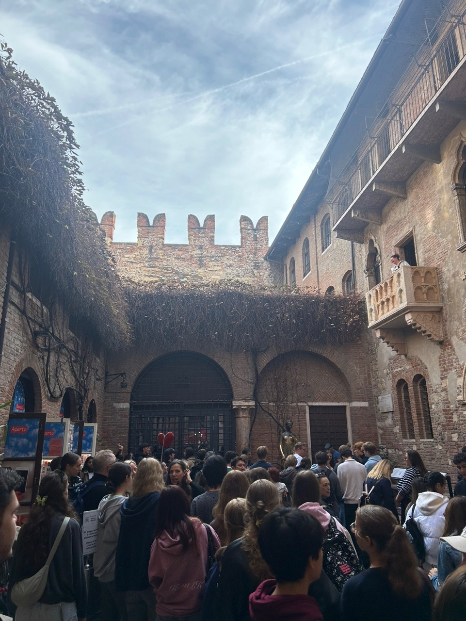 줄리엣의 집.jpg