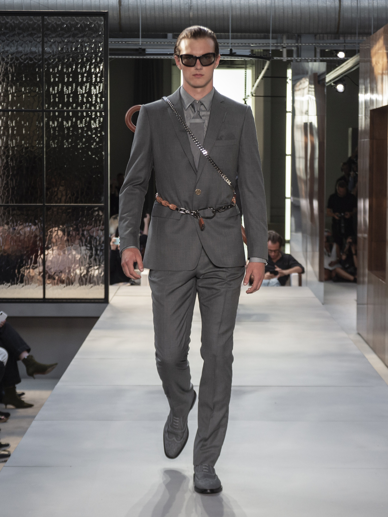 버버리 남 (5).jpg