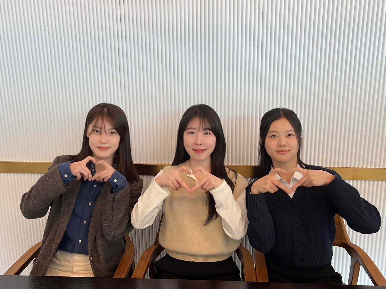 선민지 헤더와.jpg