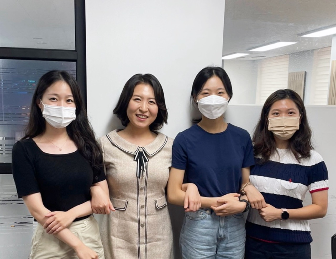 박민주 원장님 단체.jpg