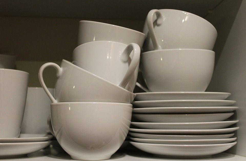 tableware-1253377_960_720.jpg