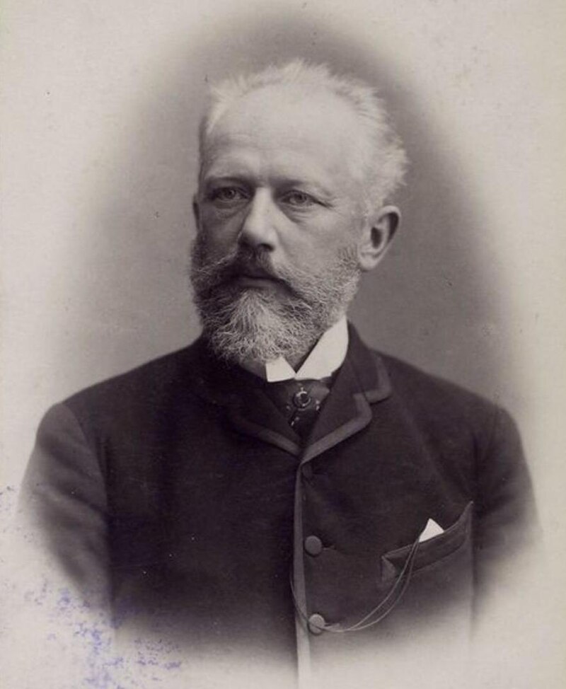 Tchaikovsky_by_Reutlinger_(cropped).jpg
