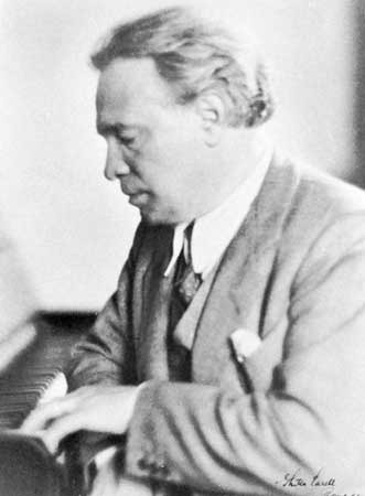 Respighi_1935.jpg
