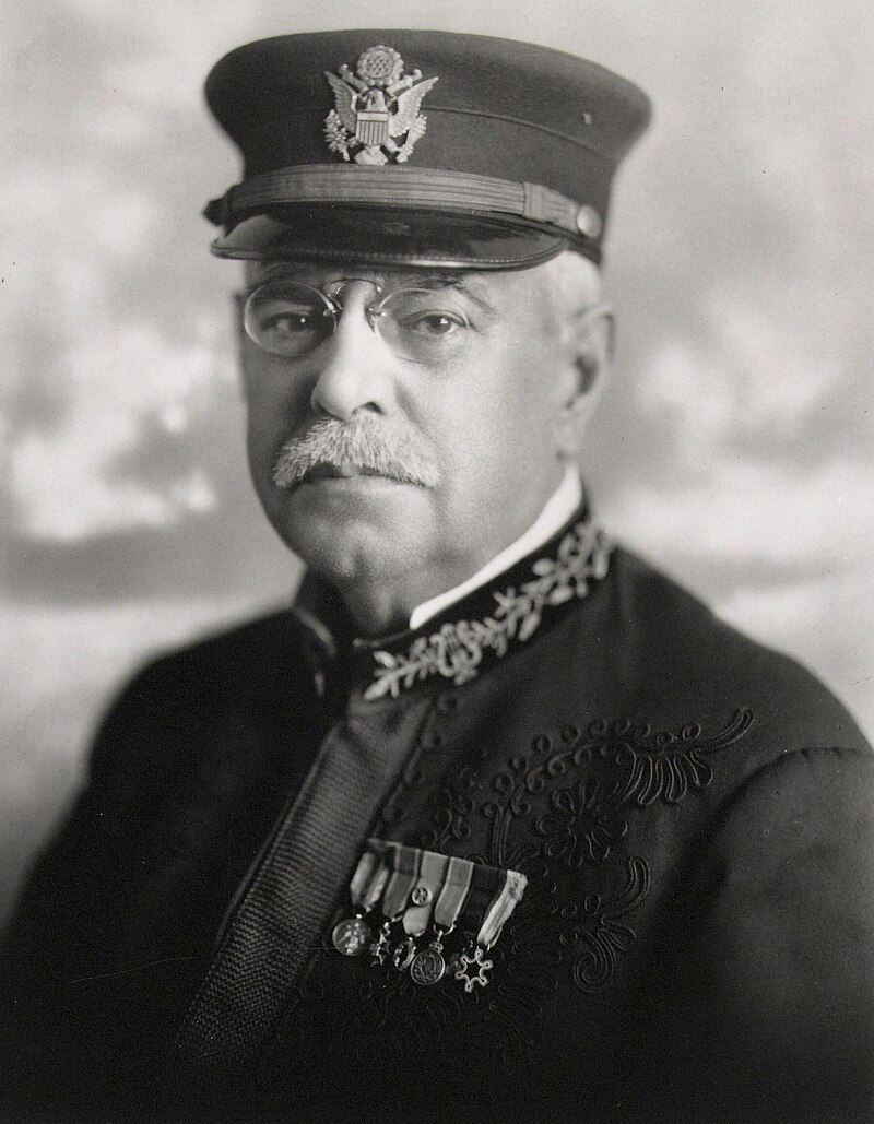 John_Philip_Sousa_in_1922.jpg