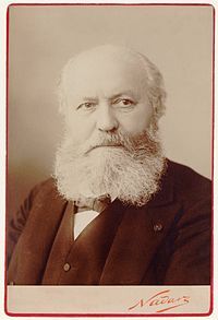 Charles_Gounod_(1890)_by_Nadar.jpg