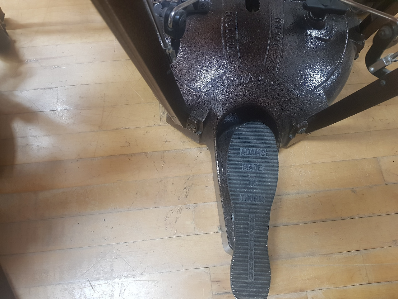 그림 05.팀파니 페달.jpg