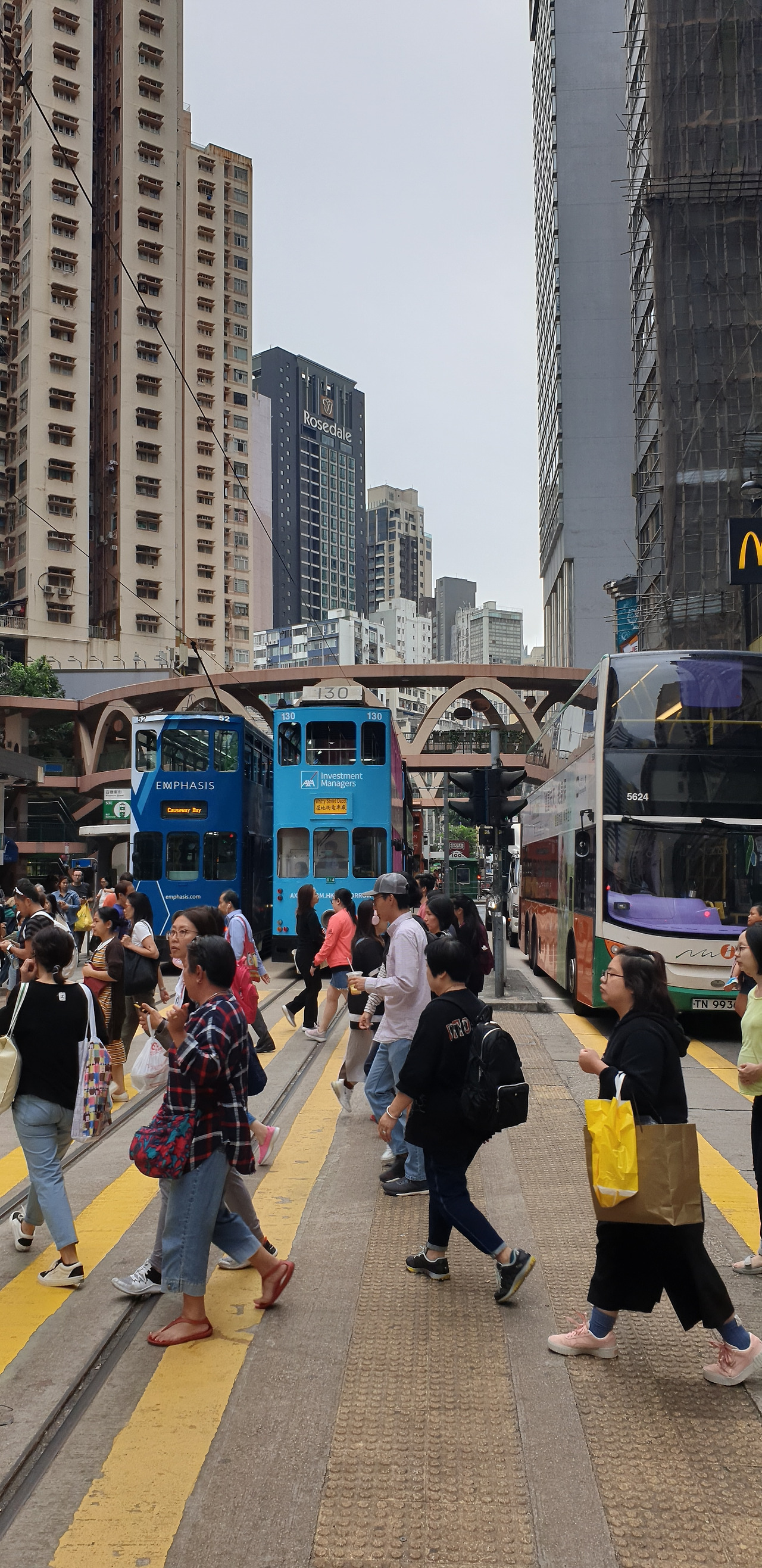 홍콩_여행_시위_쇼핑_관광 3.jpg