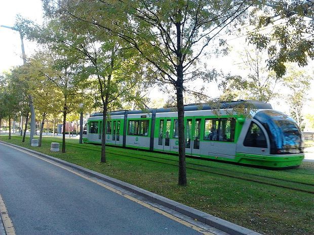 bilbao_tram.jpg
