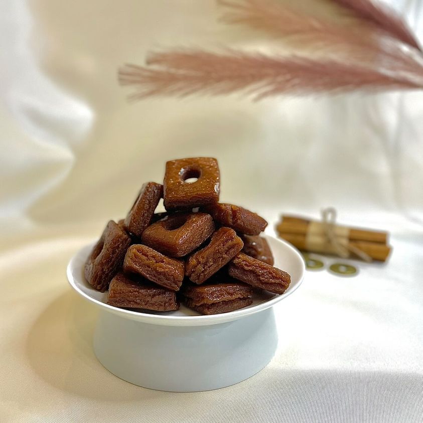 구멍 약과(@_gubbeudang).jpg