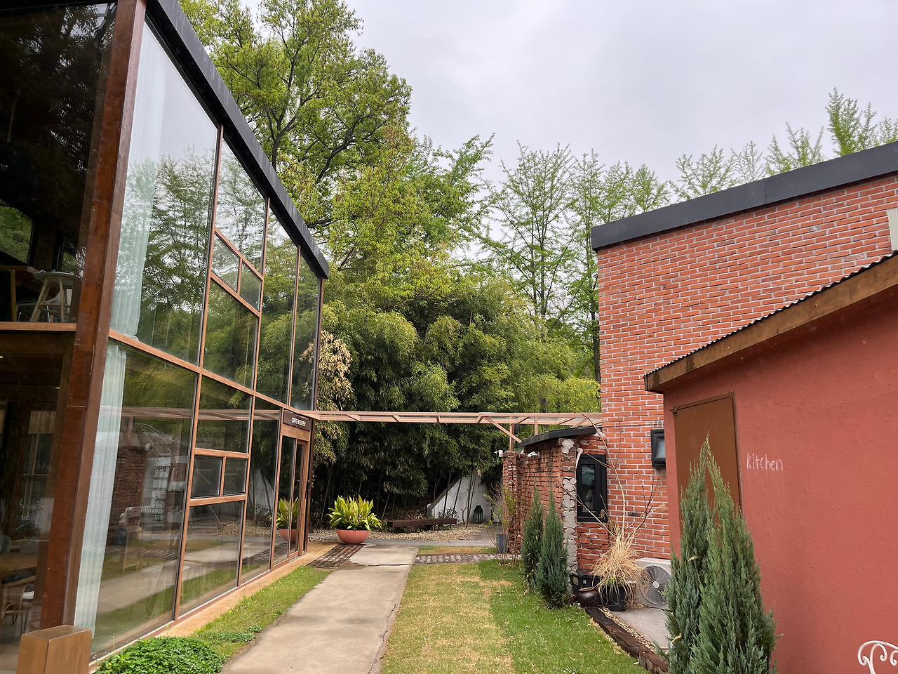 커피인터뷰4_조 Joe.jpg