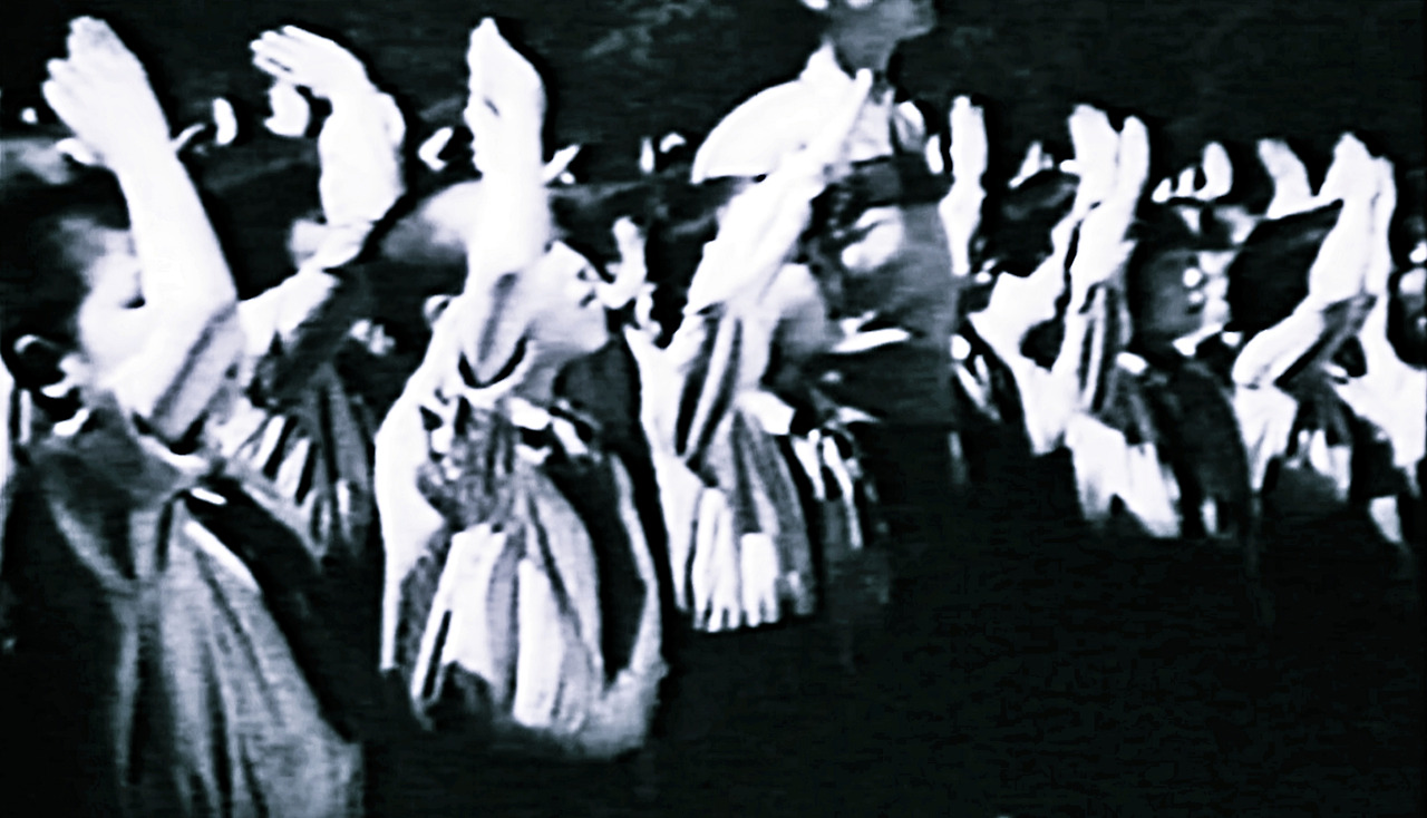 조선인민학교 아침조회 03.jpg