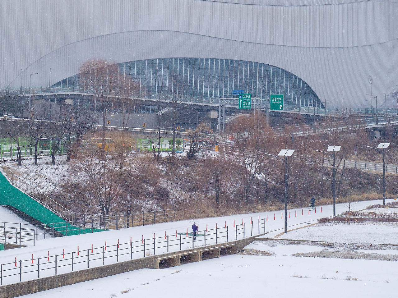 B0000667-편집 복사.jpg