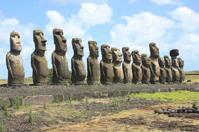 800px-easter_island_ahu_tongariki_6691281879.jpg