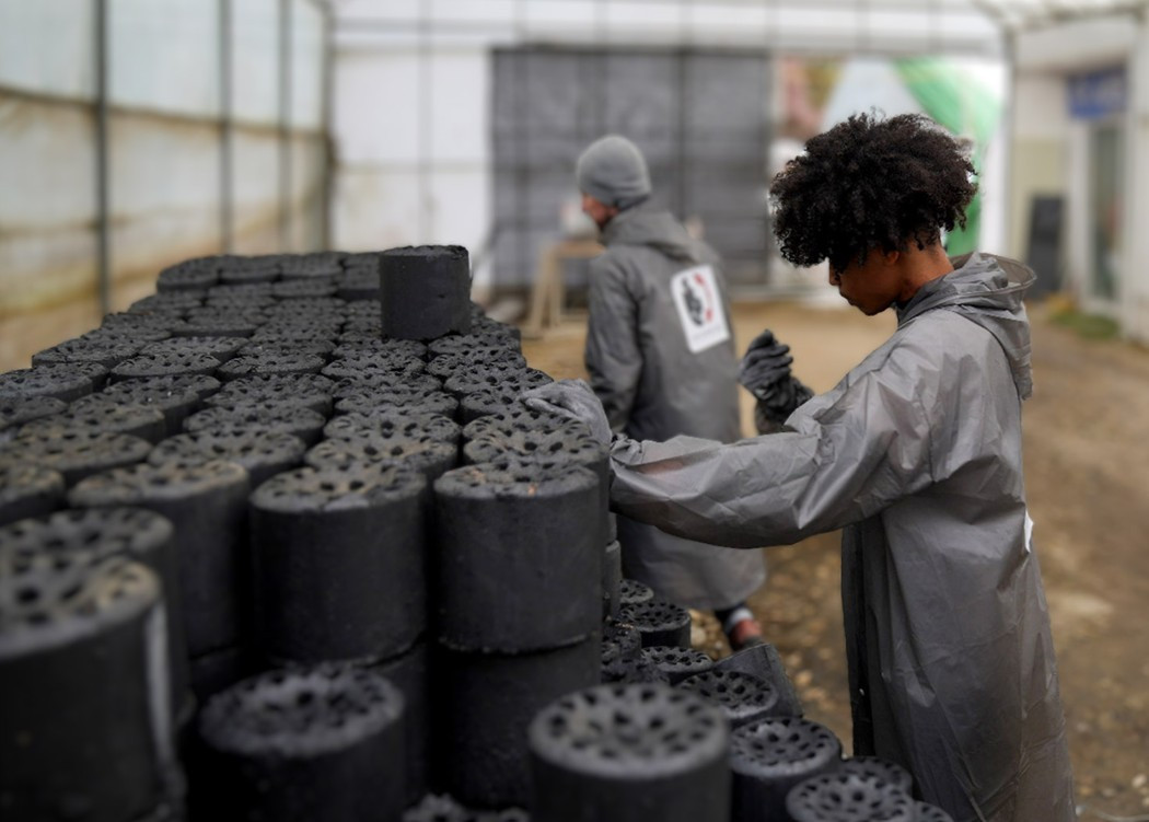 다국적 봉사자 180명 참여한 취약계층 연탄 봉사 하탄연탄 성료  .jpg