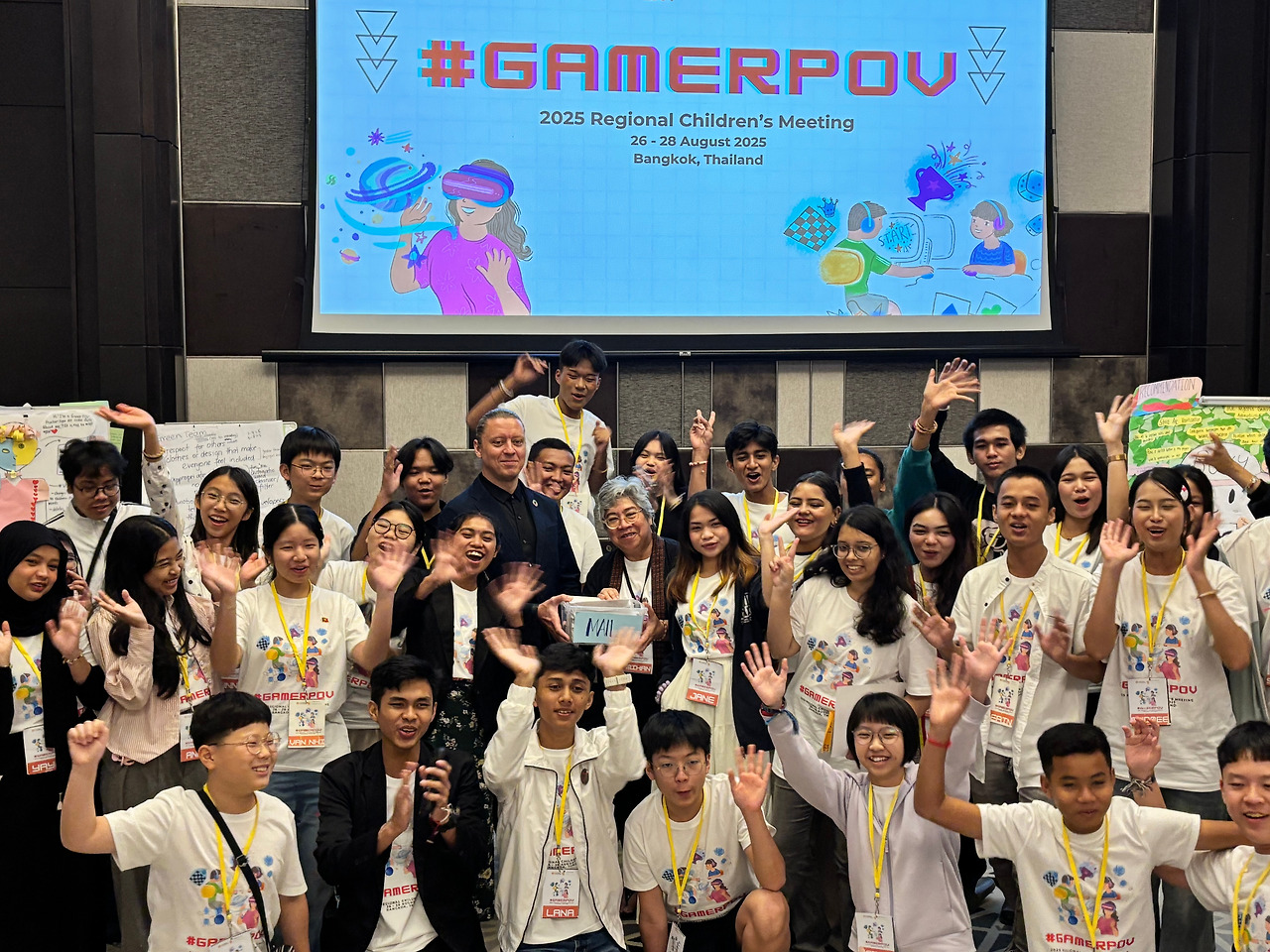 [초록우산_보도] 사진_대한민국 대표로 아시아지역 아동참여워크숍 참여한 _초록우산 아동권리옹호단_.jpg