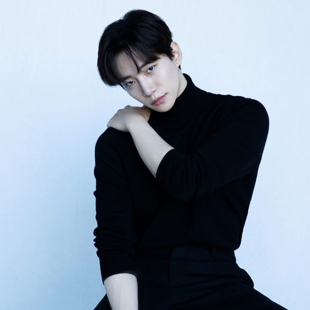 [이미지 자료] 월드비전이 준호 홍보대사의 팬클럽 ‘디시인사이드 이준호 갤러리’로부터 결식우려아동을 위한 쌀과 라면을 전달받았다..jpg