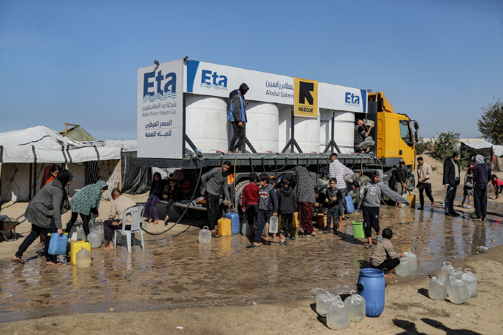 [국제구조위원회-보도자료] 국제구조위원회, 가자지구 식량·식수 시스템 붕괴에 전면적 인도적 접근 촉구 (2).jpg