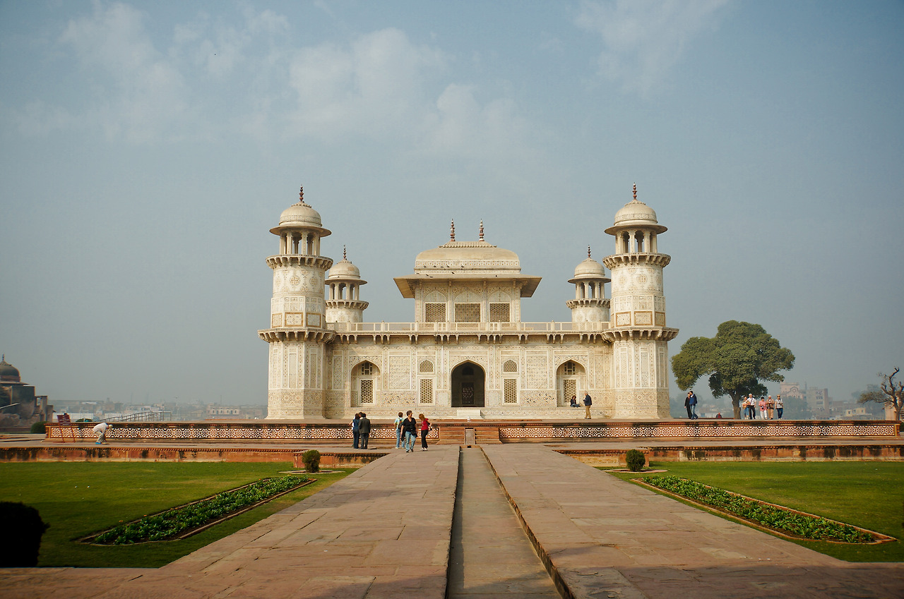 agra-409.jpg