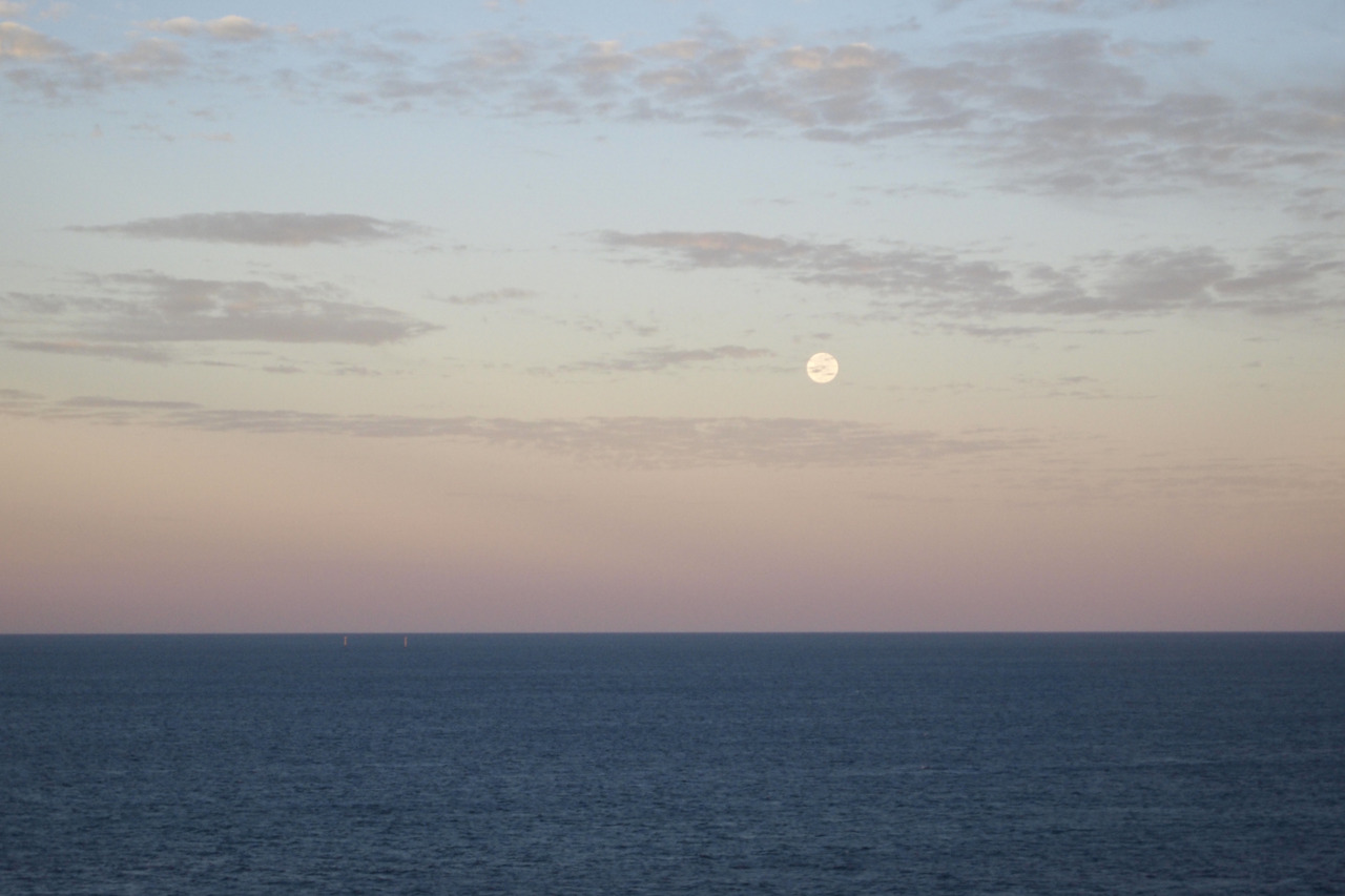 290410-정박중 일몰일출 004.jpg