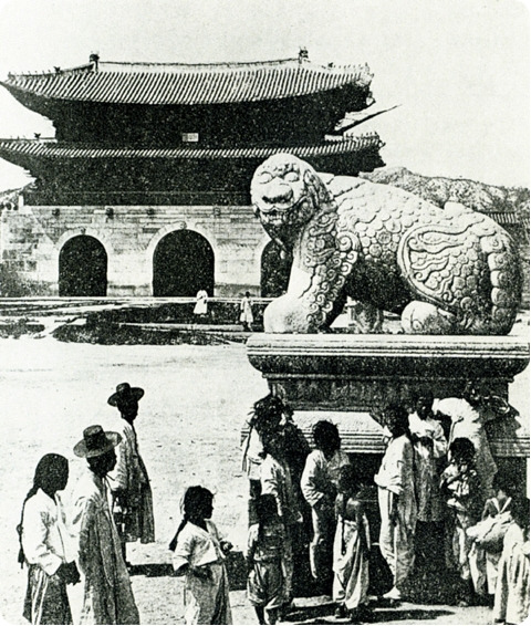 광화문 해치.jpg