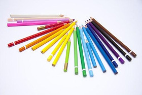 crayons-1018580__340.jpg