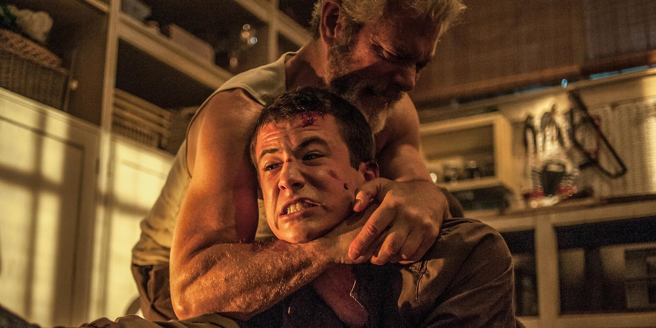 Dylan-Minnette-and-Stephen-Lang-in-Dont-Breathe.jpg