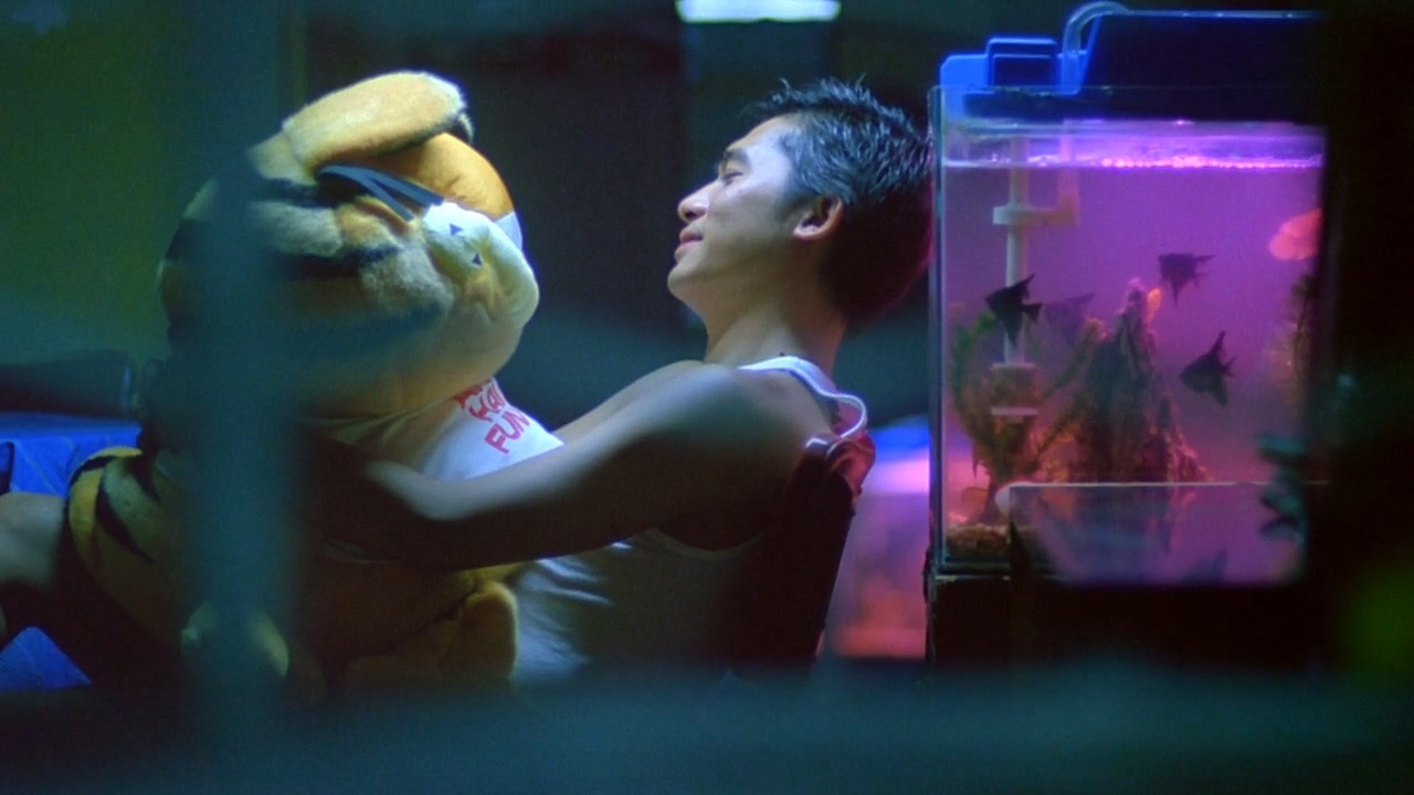 중경삼림.Chungking.Express.1994.BluRay.720p.DTS.x264-PublicHD.mkv_20200412_005039.626.jpg