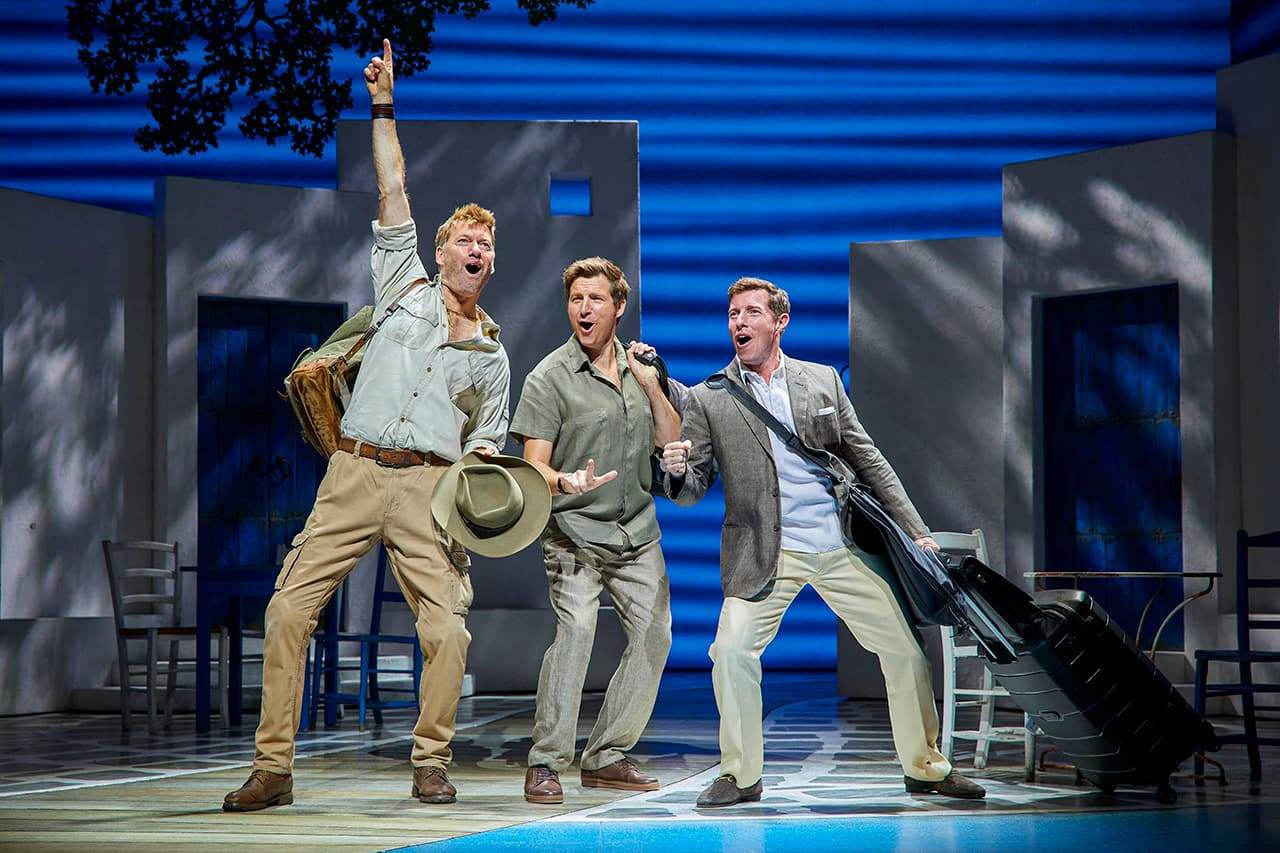 mamma-mia-london-production-cast-2024-1102-1158-photo-by-brinkhoff-moegenburg.jpg